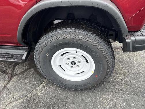 Ruby Red Metallic Tinted Clearcoat 2026 Ford Bronco Heritage Edition