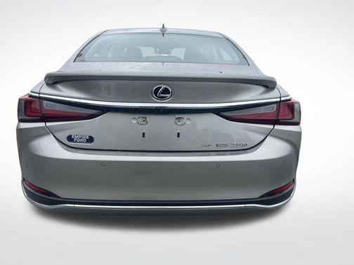 2021 Lexus ES 250 Base