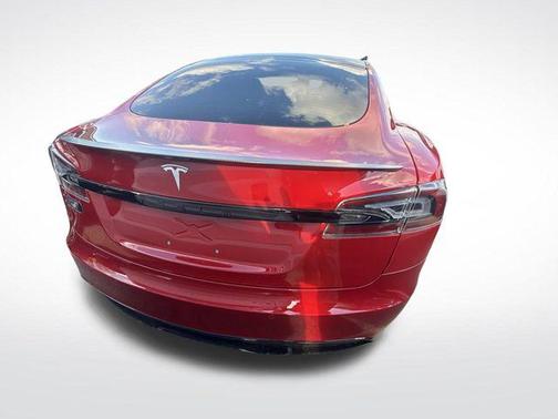 2021 Tesla Model S Plaid