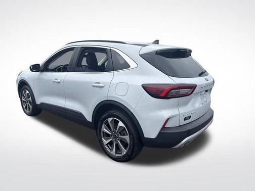 Silver Metallic 2025 Ford Escape Platinum