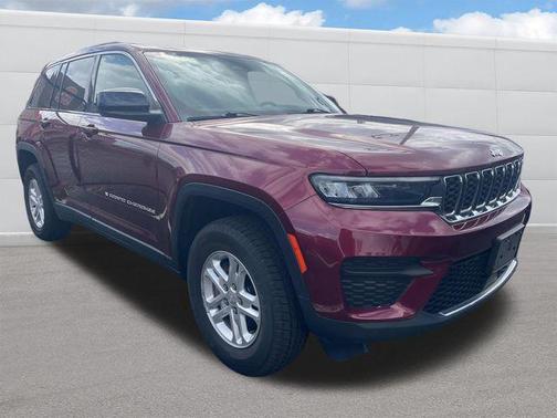 2022 Jeep Grand Cherokee Laredo