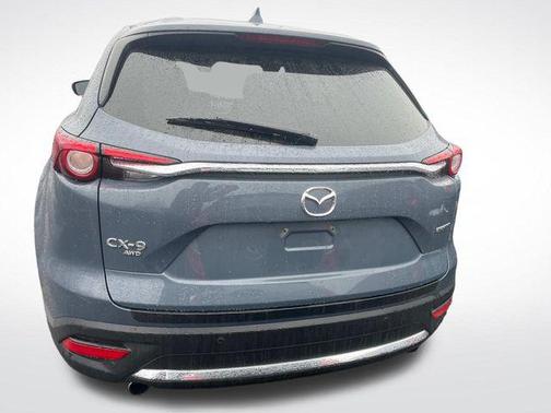2023 Mazda CX-9 Carbon Edition