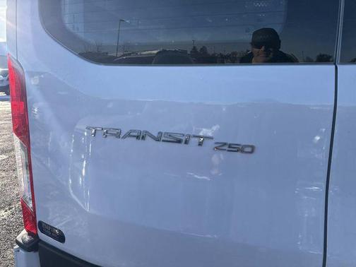 2021 Ford Transit-250 Base
