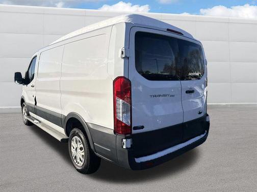 2021 Ford Transit-250 Base