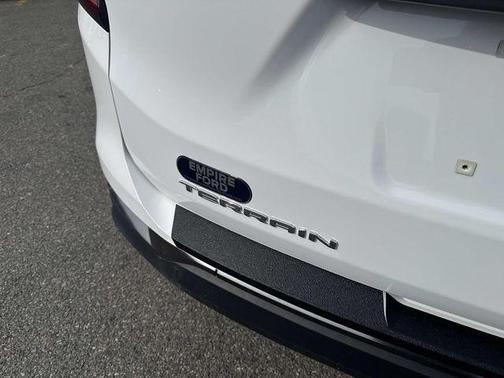 2023 GMC Terrain AWD AT4