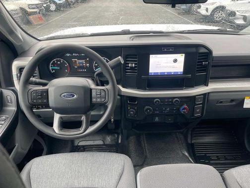 2025 Ford F-250 XL
