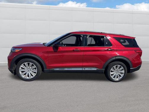Rapid Red Metallic Tinted Clearcoat 2022 Ford Explorer Limited