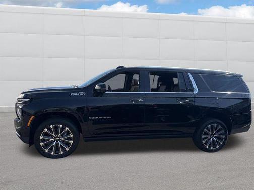 Black 2025 Chevrolet Suburban 4WD High Country