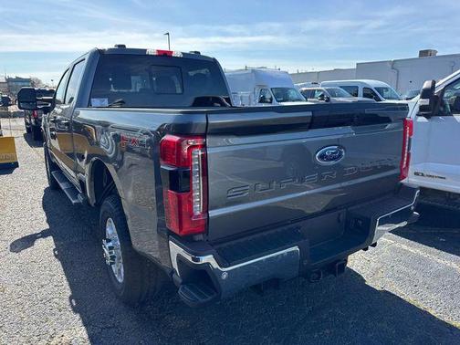 2025 Ford F-350 XLT