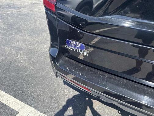 Black Metallic 2025 Ford Expedition Active