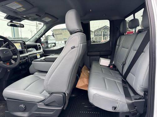 2025 Ford F-350 XL