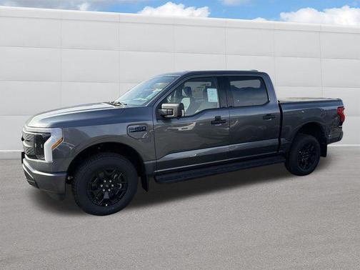 2025 Ford F-150 Lightning XLT