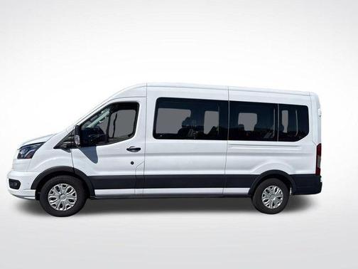 Oxford White 2023 Ford Transit-350 XLT
