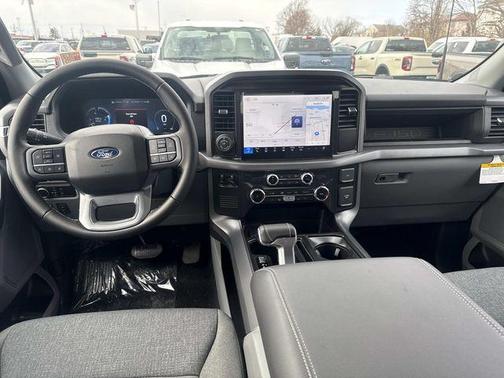 2025 Ford F-150 Lightning XLT