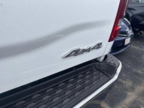 2022 RAM 2500 Laramie Crew Cab 4x4 6'4' Box