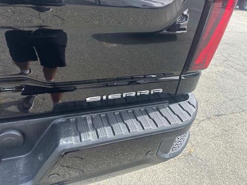 2024 GMC Sierra 2500 Denali