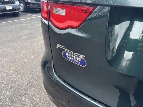 2018 Jaguar F-PACE 25t Prestige
