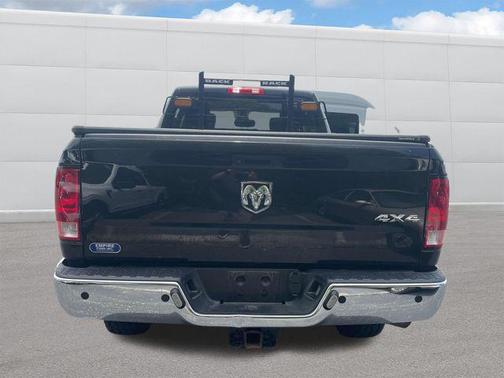 2018 RAM 3500 Tradesman Crew Cab 4x4 6'4' Box