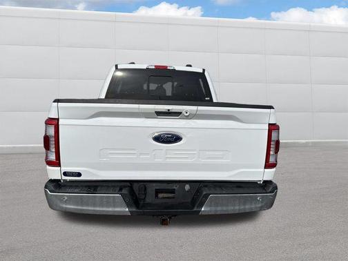 Oxford White 2023 Ford F-150 Lariat
