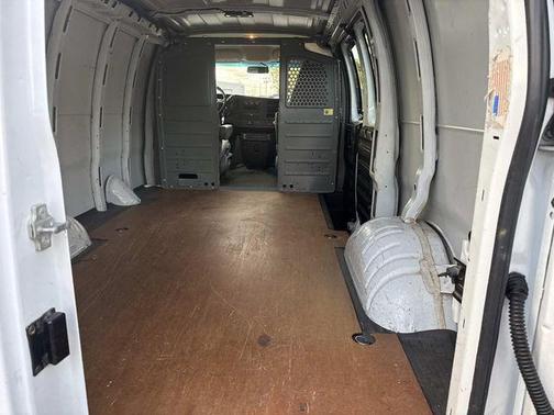 2018 GMC Savana 2500 Work Van