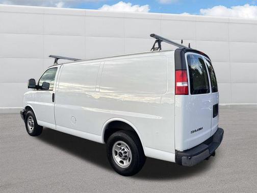 2018 GMC Savana 2500 Work Van