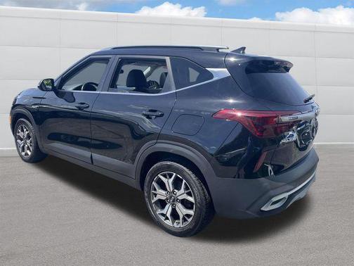 2021 Kia Seltos EX