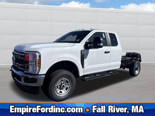 Oxford White 2026 Ford F-350 XL