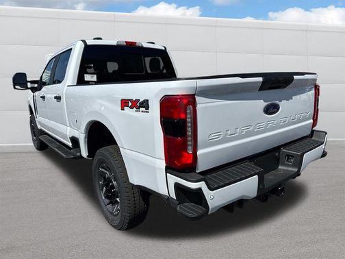 2025 Ford F-350 XL