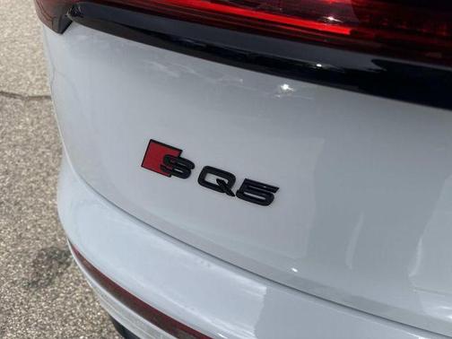 2024 Audi SQ5 3.0T Premium Plus