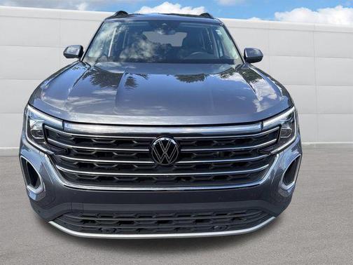 2025 Volkswagen Atlas 2.0T SE w/Technology 4MOTION