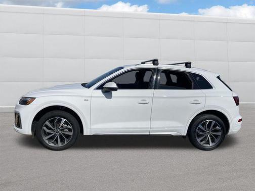 2024 Audi Q5 45 S line Premium Plus