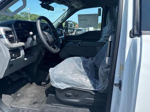 2025 Ford F-350 XLT