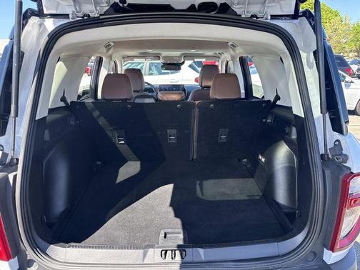 Oxford White 2025 Ford Bronco Sport Outer Banks
