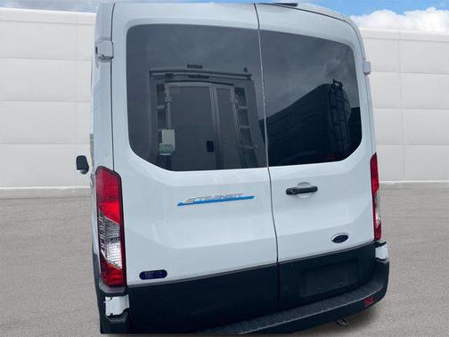 2022 Ford Transit-350 Base