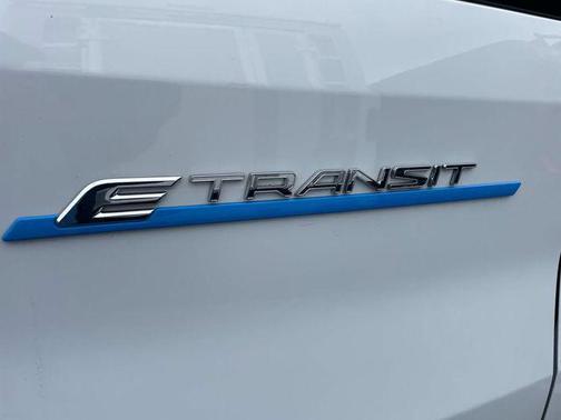 2022 Ford Transit-350 Base