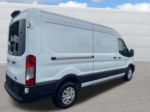 2022 Ford Transit-350 Base