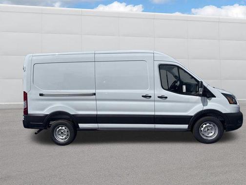 Oxford White 2026 Ford Transit-250 Base