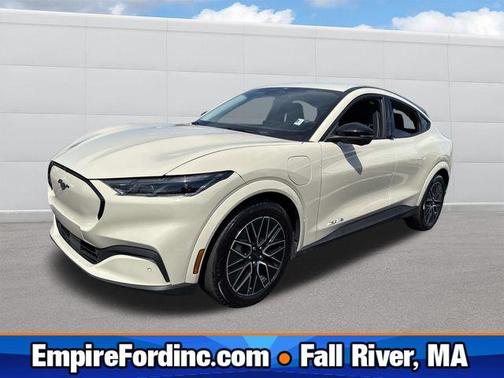 Desert Sand 2025 Ford Mustang Mach-E Premium