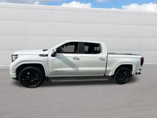 White Frost Tricoat 2023 GMC Sierra 1500 Denali