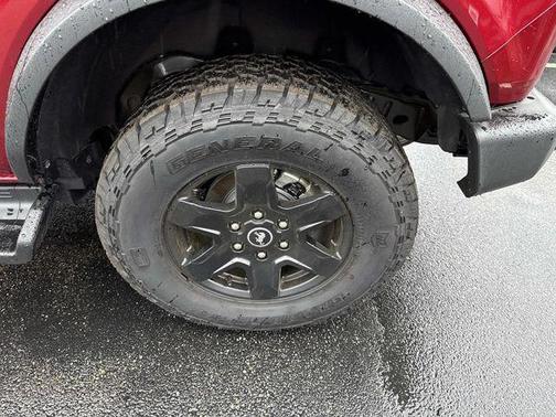 Ruby Red Metallic Tinted Clearcoat 2025 Ford Bronco Big Bend