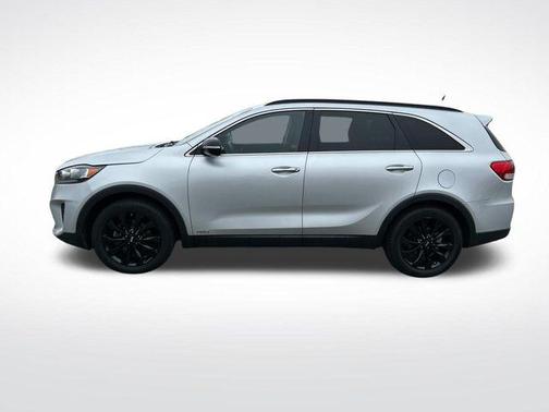 2019 Kia Sorento S