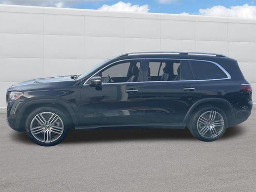 2024 Mercedes-Benz GLS 450 4MATIC