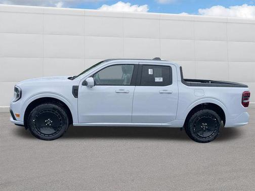 Space White Metallic 2026 Ford Maverick Lobo