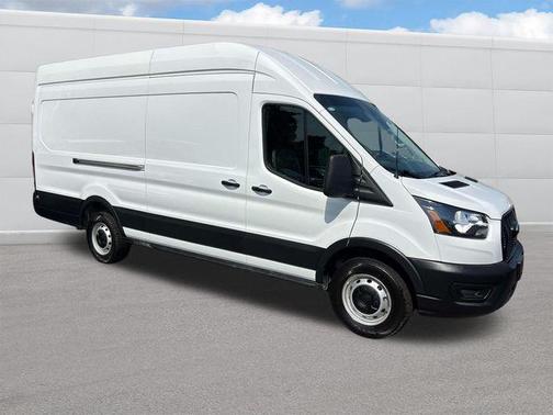 Oxford White 2025 Ford Transit-250 Base