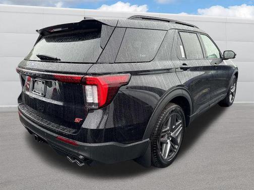 Agate Black Metallic 2026 Ford Explorer ST