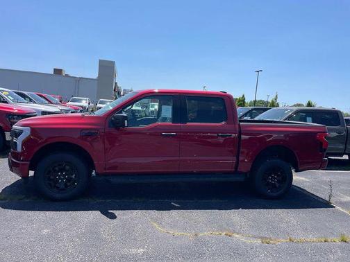 2025 Ford F-150 Lightning XLT