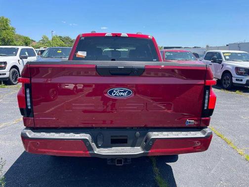 2025 Ford F-150 Lightning XLT