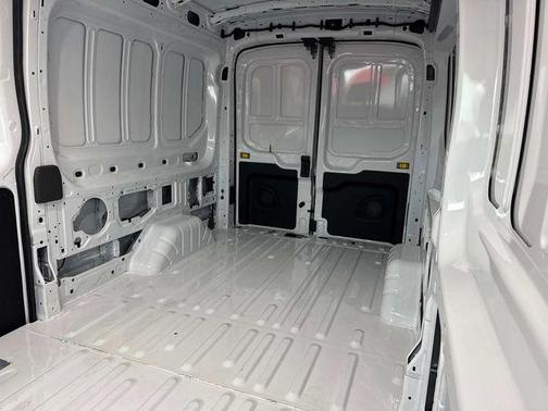 2025 Ford Transit-350 Base
