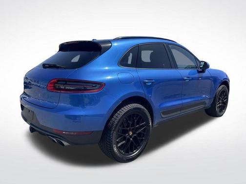 2015 Porsche Macan S