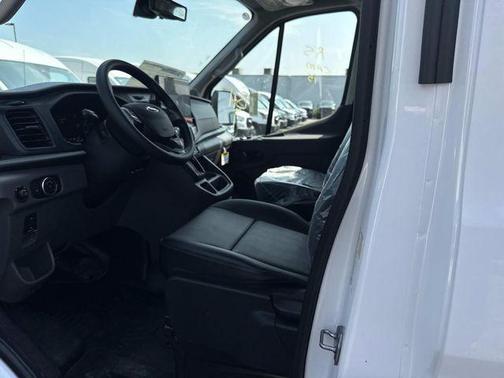 2025 Ford Transit-350 Base